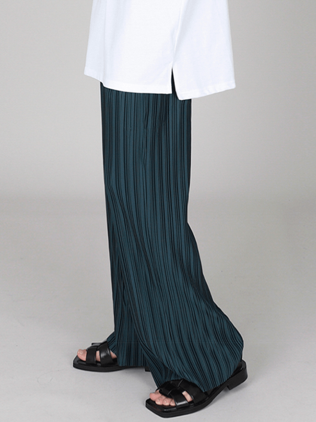 [MRCYC] Hisense Straight Drape Pants st1628